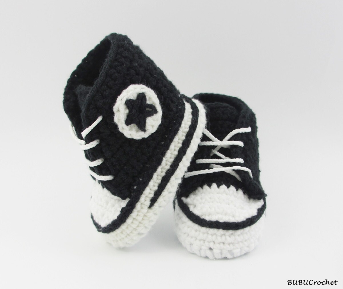 Black crochet baby Converse baby shoes baby sneakers by Yunisiya