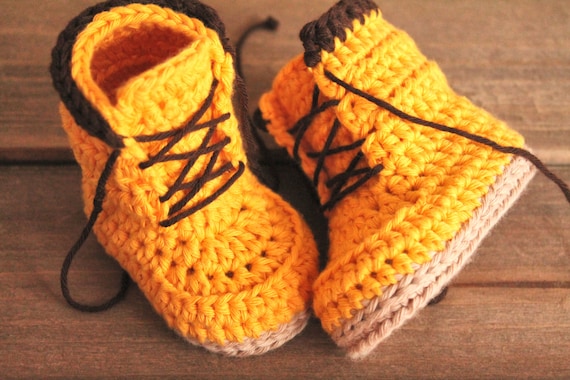Crochet PATTERN boots for baby boys fall booties