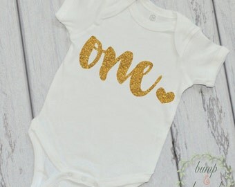 First Birthday Girl Outfit Baby Girl 1st Birthday Outfit Glitter Gold Birthday Shirt Gold First Birthday Cake Smash Outfit 085