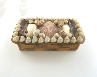 Victorian Seashell Sailor’s Trinket Box Sailor's Valentines Victorian Era Hand Made