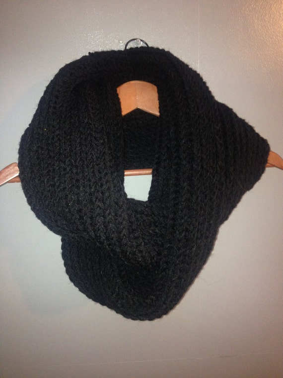 Chunky Black Knit Infinity Scarf. Loop Scarf. Vegan scarf.