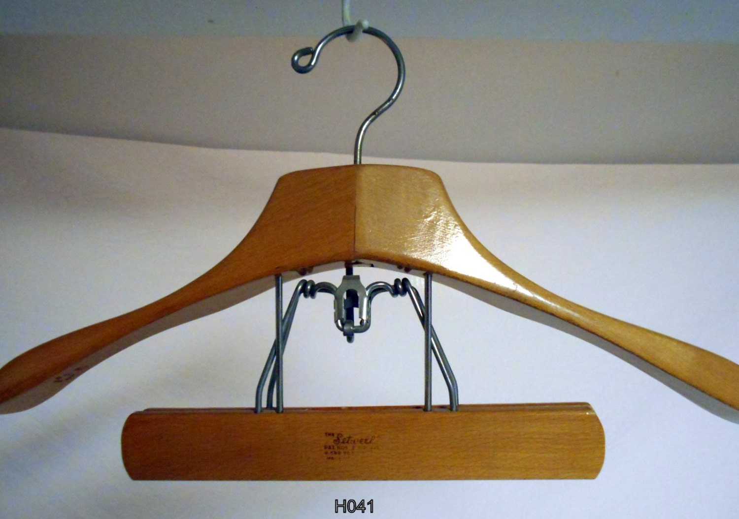 Vintage Setwell Wooden Suit Heavy duty Clothes hanger Pant hanger Wood