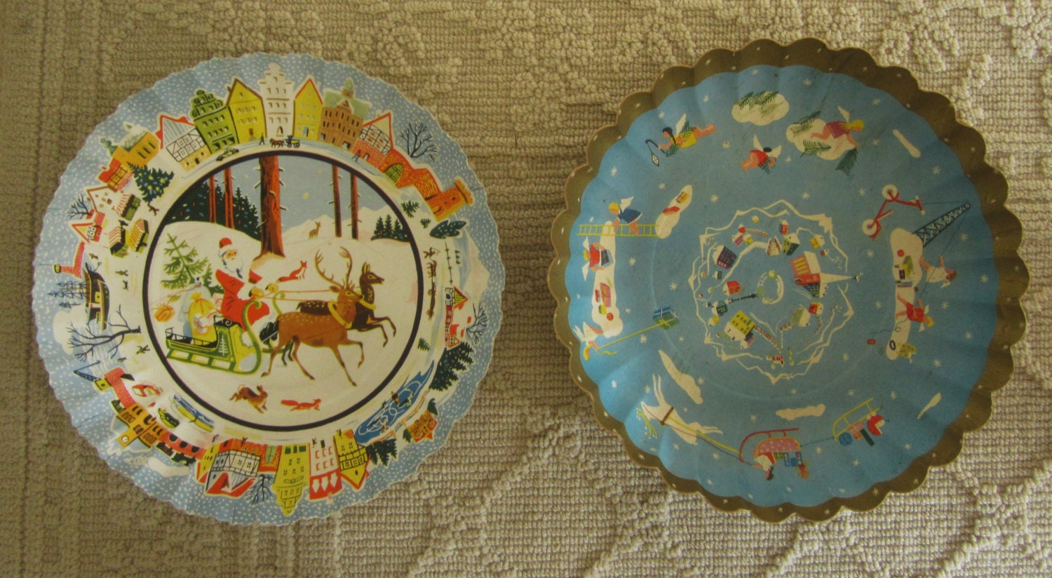 Set of 2 Vintage Christmas Pressed Paper Bowls 11″ Diameter MADE In