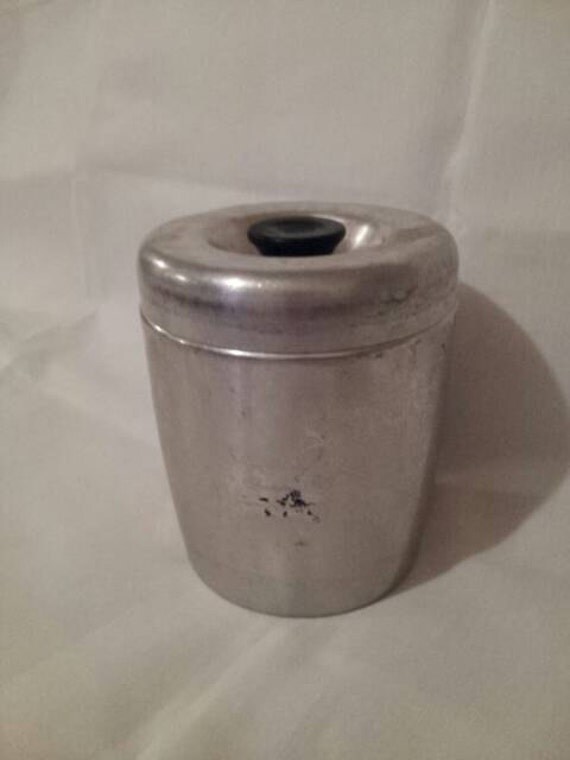 Grease jar grease canister west bend grease jar