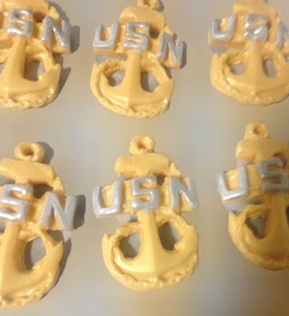 US NAVY CHIEF'S Anchor Edible Cupcake Topper.