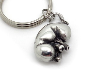 Handmade Kidney Keychain in Pewter, Human Anatomy, Renal Nephrologist