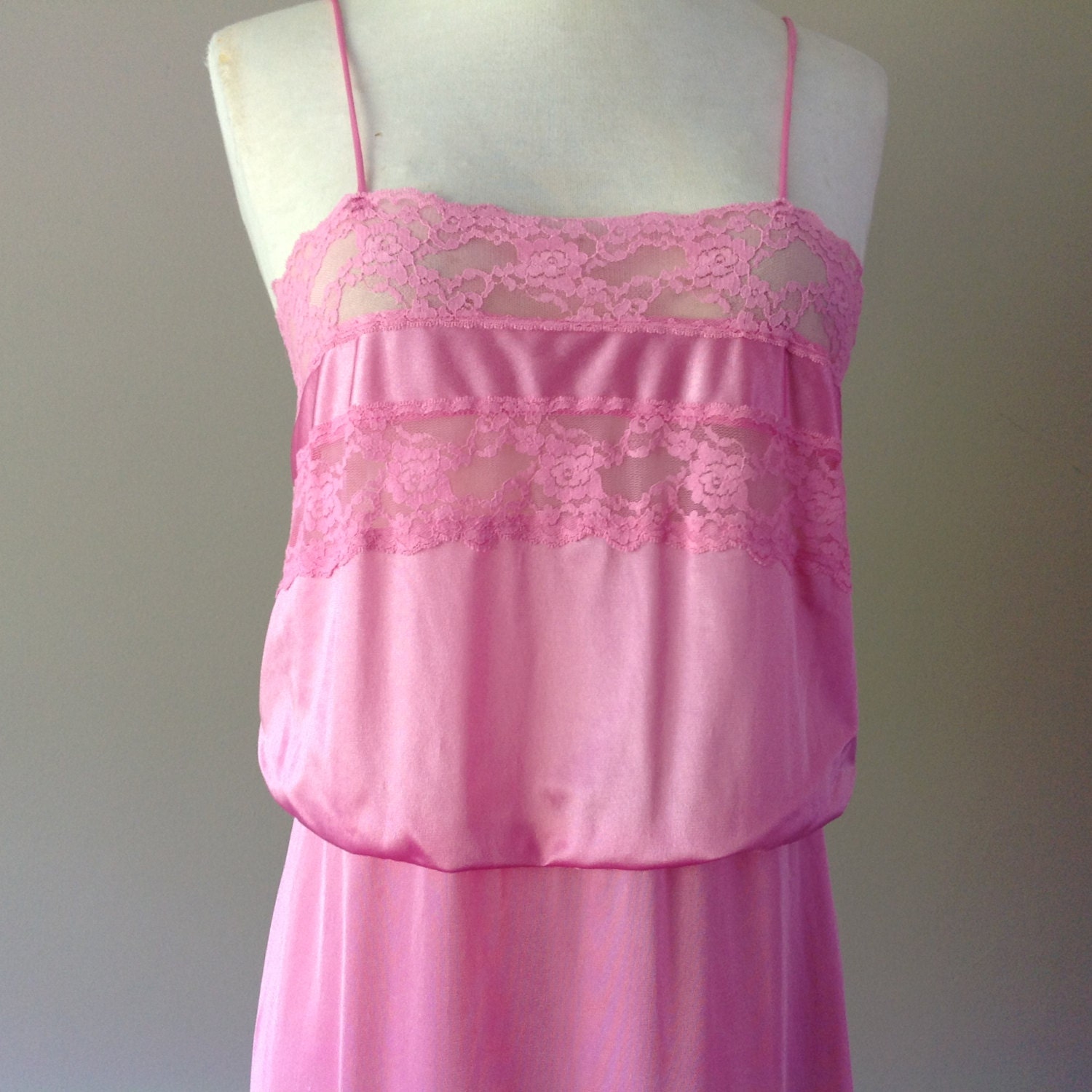 S / Nylon Nightgown / Pink with Lace / Vintage Sleepwear