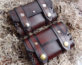 Hand Crafted Leather Altoids Tin Wrap Belt Pouch Bushcraft, Fishing, Fire Tin, Urban EDC, Mens, Womens Gift, cosplay
