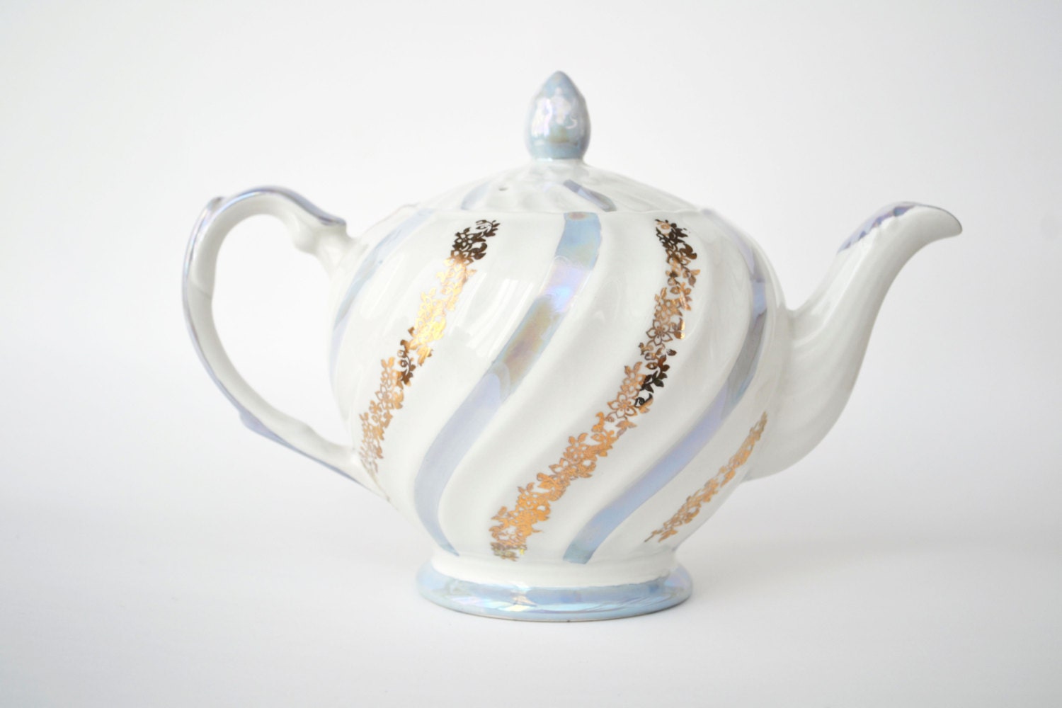 1950s Ellgreave Teapot Made in England