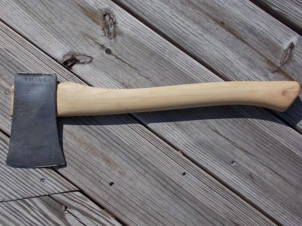 Collins camp axe with new 17 inch handle of American Hickory