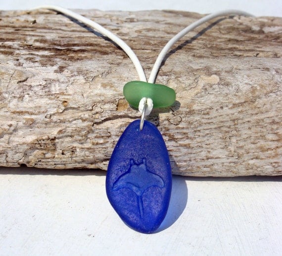 Items similar to Cobalt Blue Sea Glass Necklace with Engraved Manta Ray ...