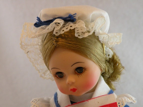 MADAME ALEXANDER Puppe <b>Betsy Ross</b> Sammler Puppe #431, ehren wir sie dafür ... - il_570xN.830086576_qvnp