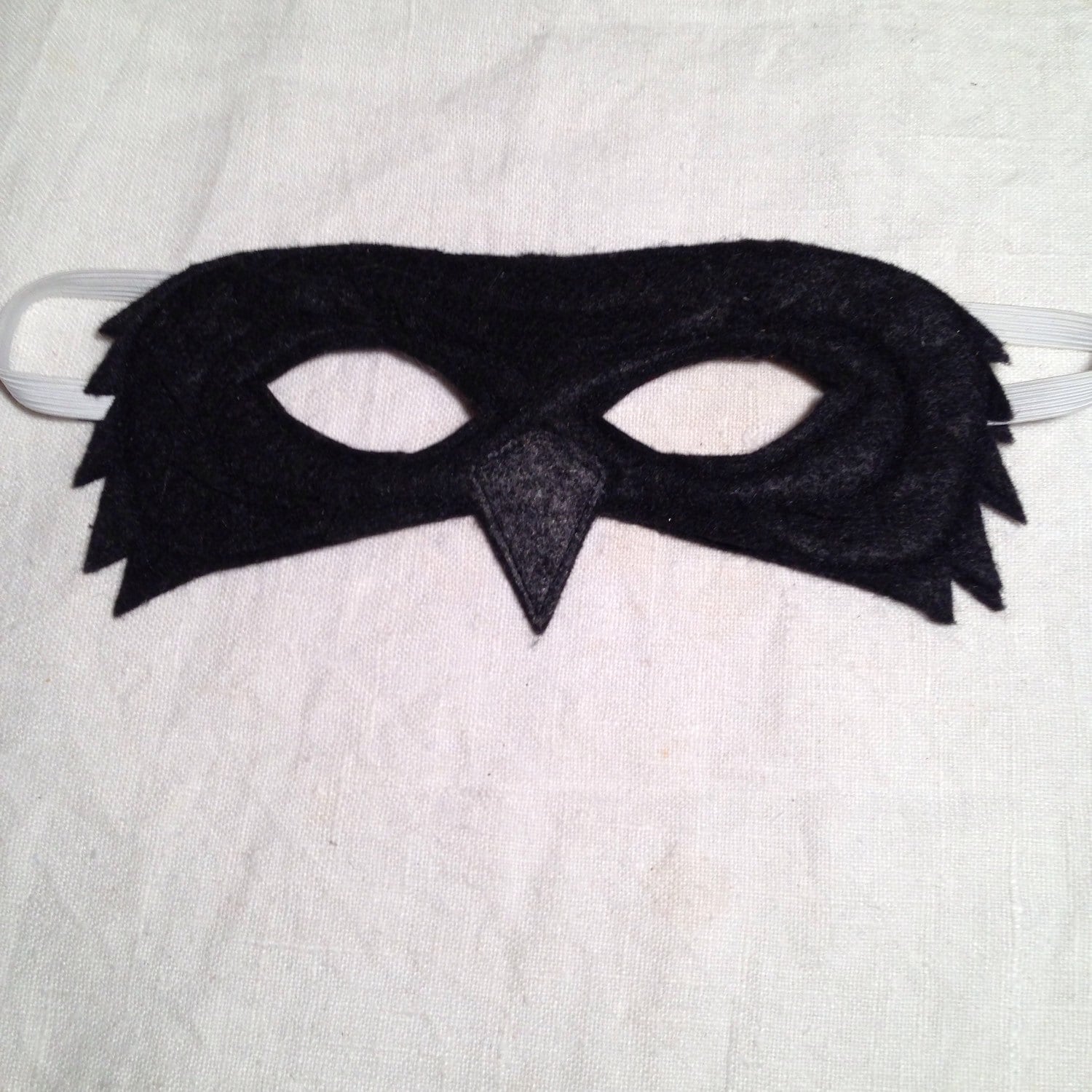 felt-raven-mask