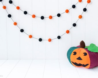 Halloween Wool Felt Ball Garland. Halloween Garland. Halloween decor. Party Decor Garland. Halloween Decoration. Wool Ball Bunting. Pumpkin