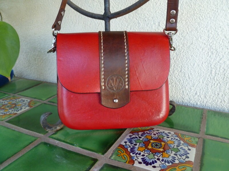 Hand Stitched Molded Leather Cross Body Saddle Bag Rich