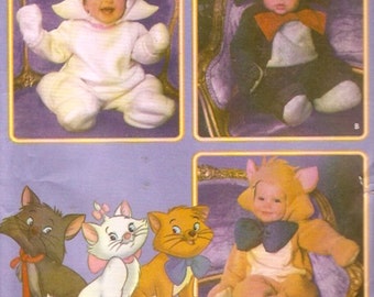 Aristocats Toddlers Costumes Adorable Halloween or play sewing pattern for White Black Ginger Cat outfits Simplicity 5377 Sz half to 4 UNCUT