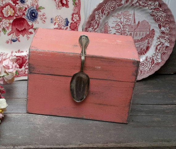cottage pink recipe box shabby chic kitchendecor by eweniques cottage pink recipe box shabby chic kitchendecor by eweniques