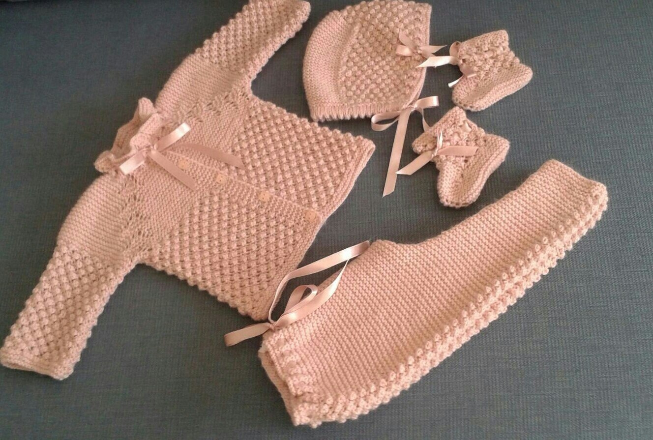 Tights pants knitting newborn baby coming home outfit