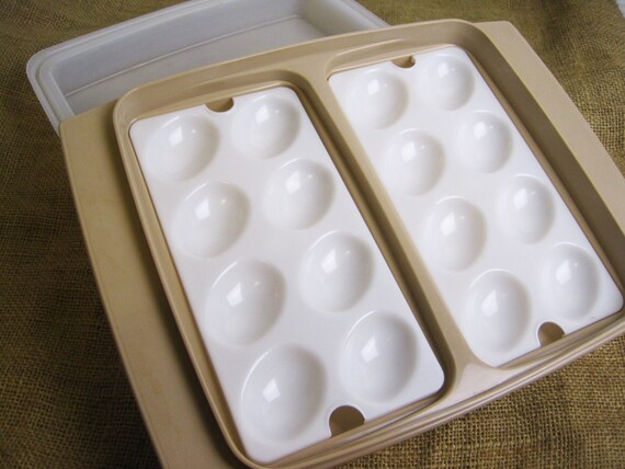 Vintage Tupperware 4 Piece Deviled Egg Tray 723 Divided