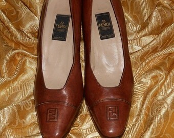 Genuine vintage Fendi shoes / genuine leather