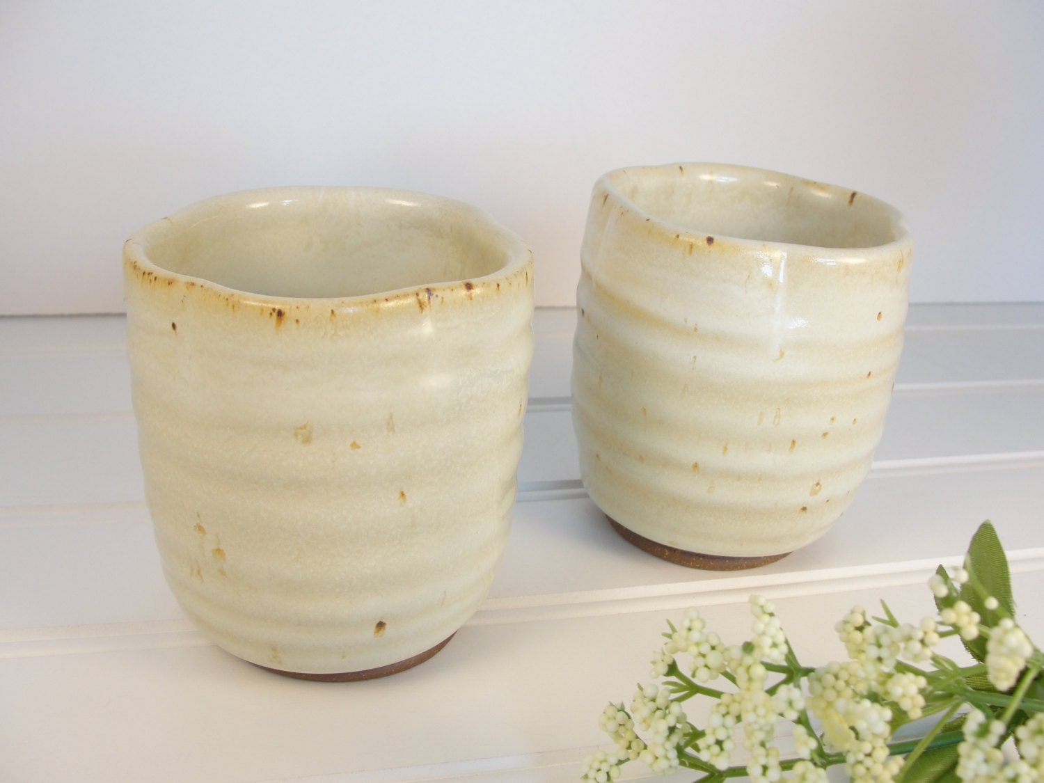 Green tea cups Set of 2 Yunomi Japanese tea cups Pottery