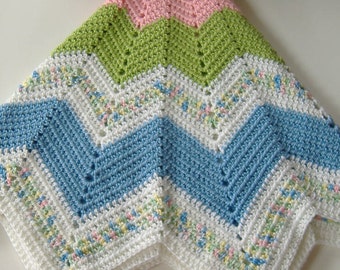 Baby Blanket with Wavy Stripes | Crochet Round Baby Blanket | Round Wavy Blanket | Wavy Striped Cover | Round Striped Cover | Baby Gift