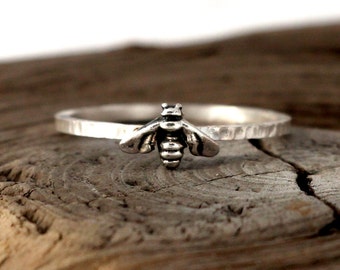 Bee ring. Tiny sterling silver ring, stacking ring, hammered band ring