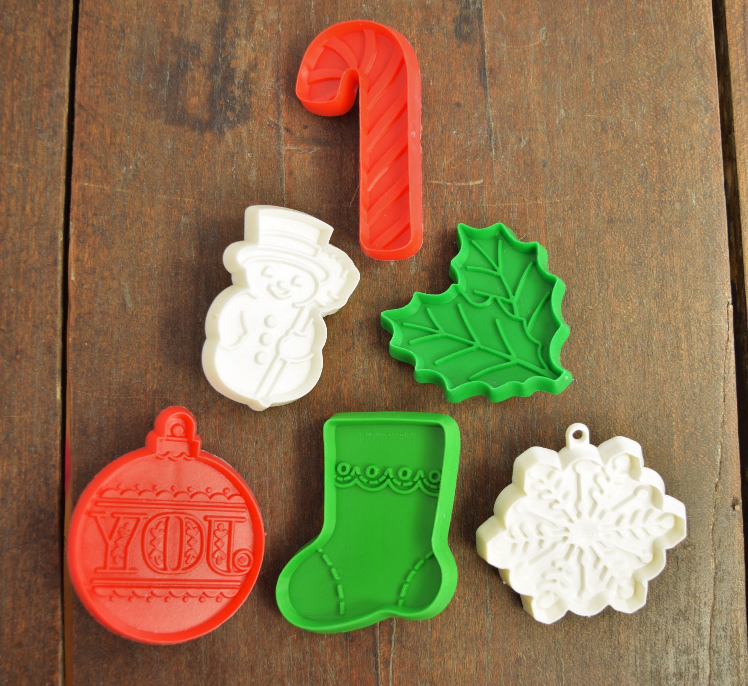 Vintage Hallmark Small Christmas Cookie Cutters 6 Piece Set