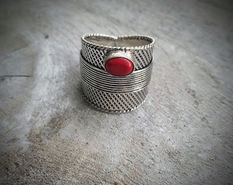 Vintage Ring/Red/925 Silver Plated/WYRD by Design
