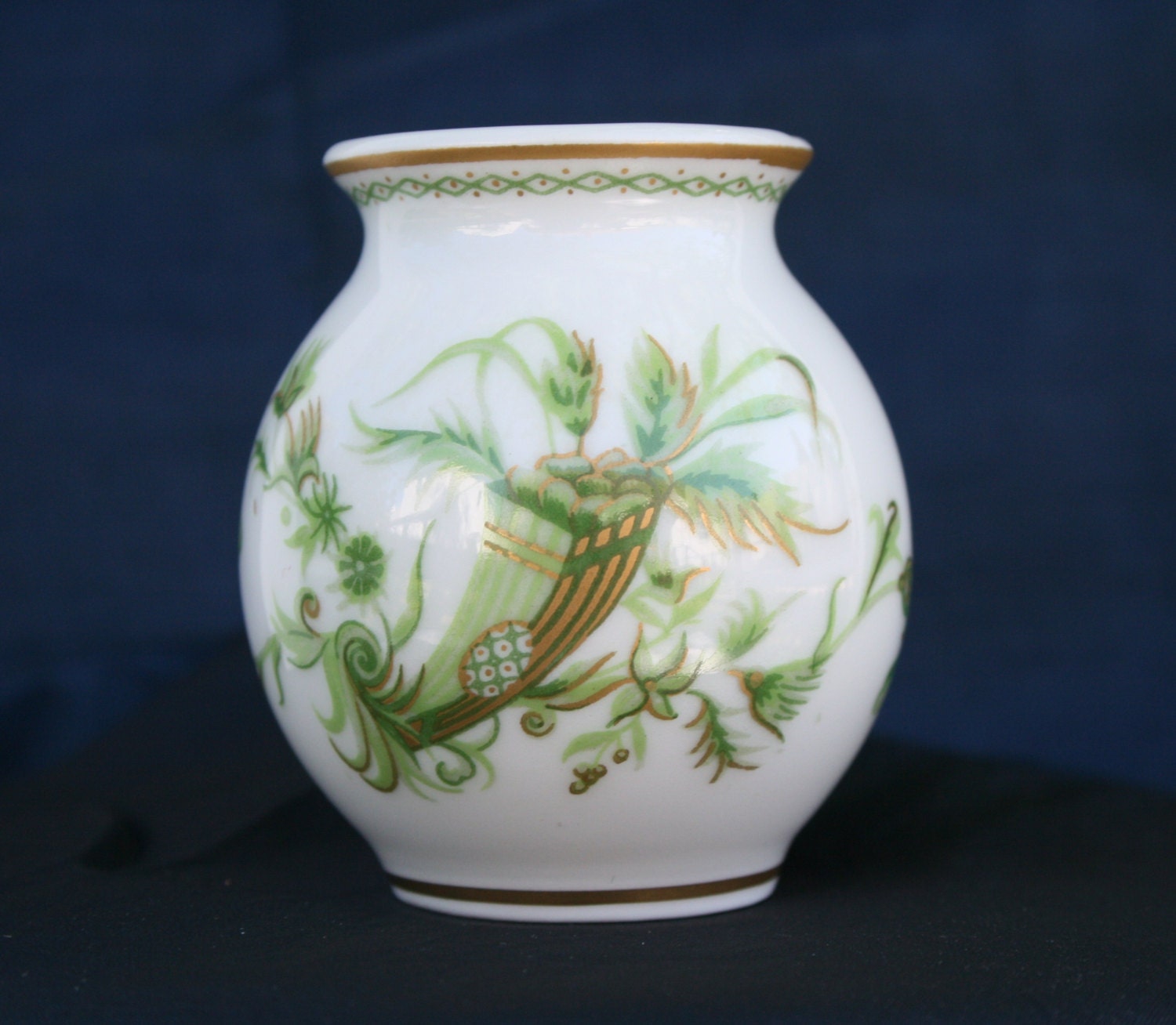 Limoges minivase Haviland Carette bud vase porcelain