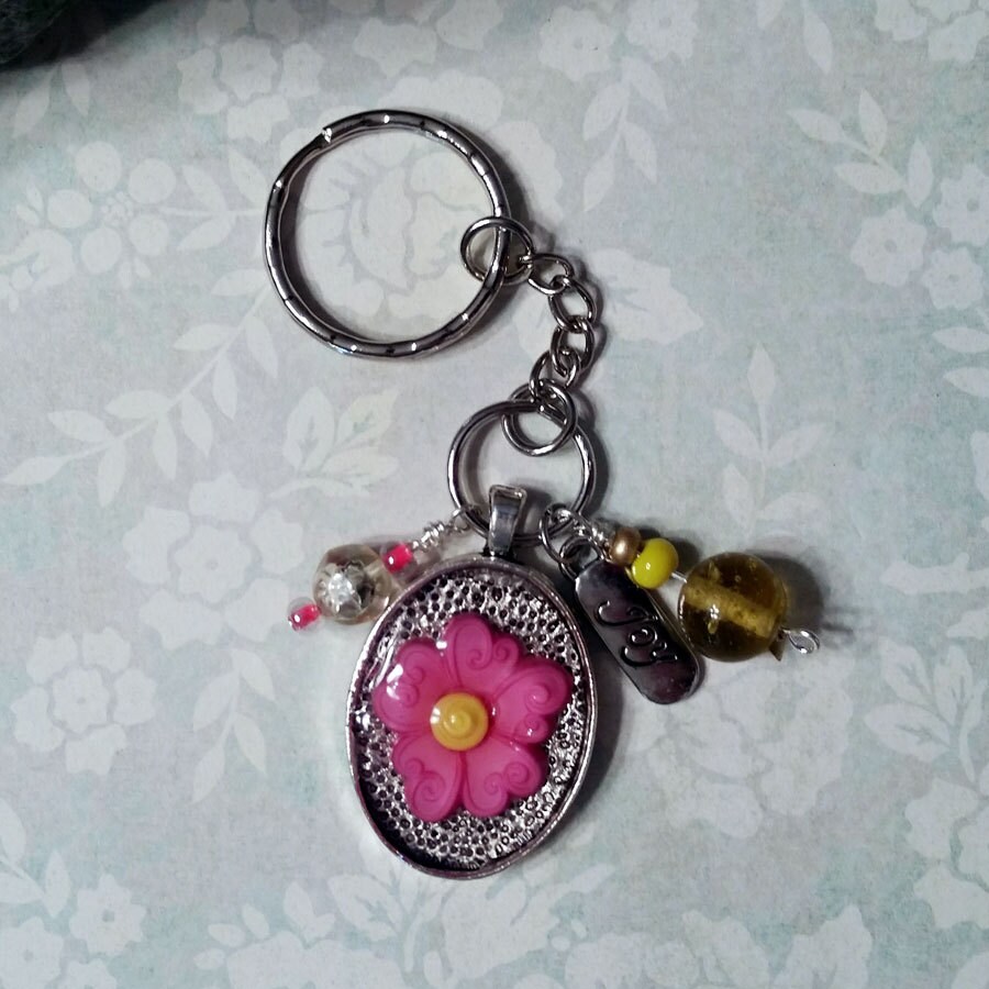 Flower Keychain Key Chain Womens Key chains by DragonflysAndDreams