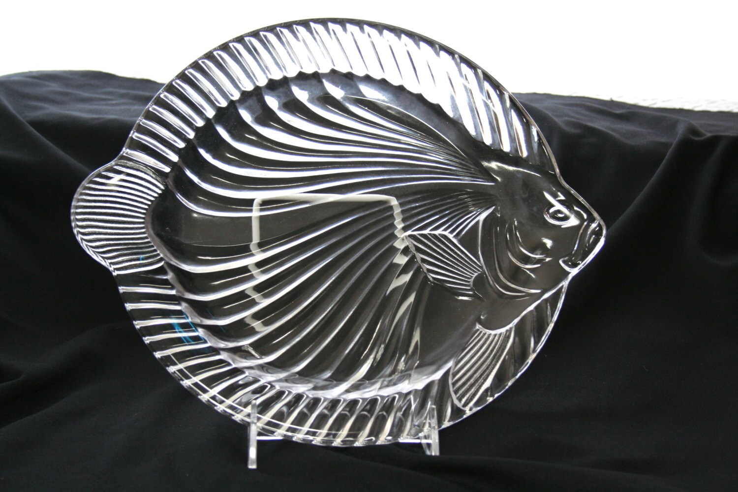 Vintage Glass Fish Plate, Fish Serving Plate, Clear Glass, 12 inch Fish