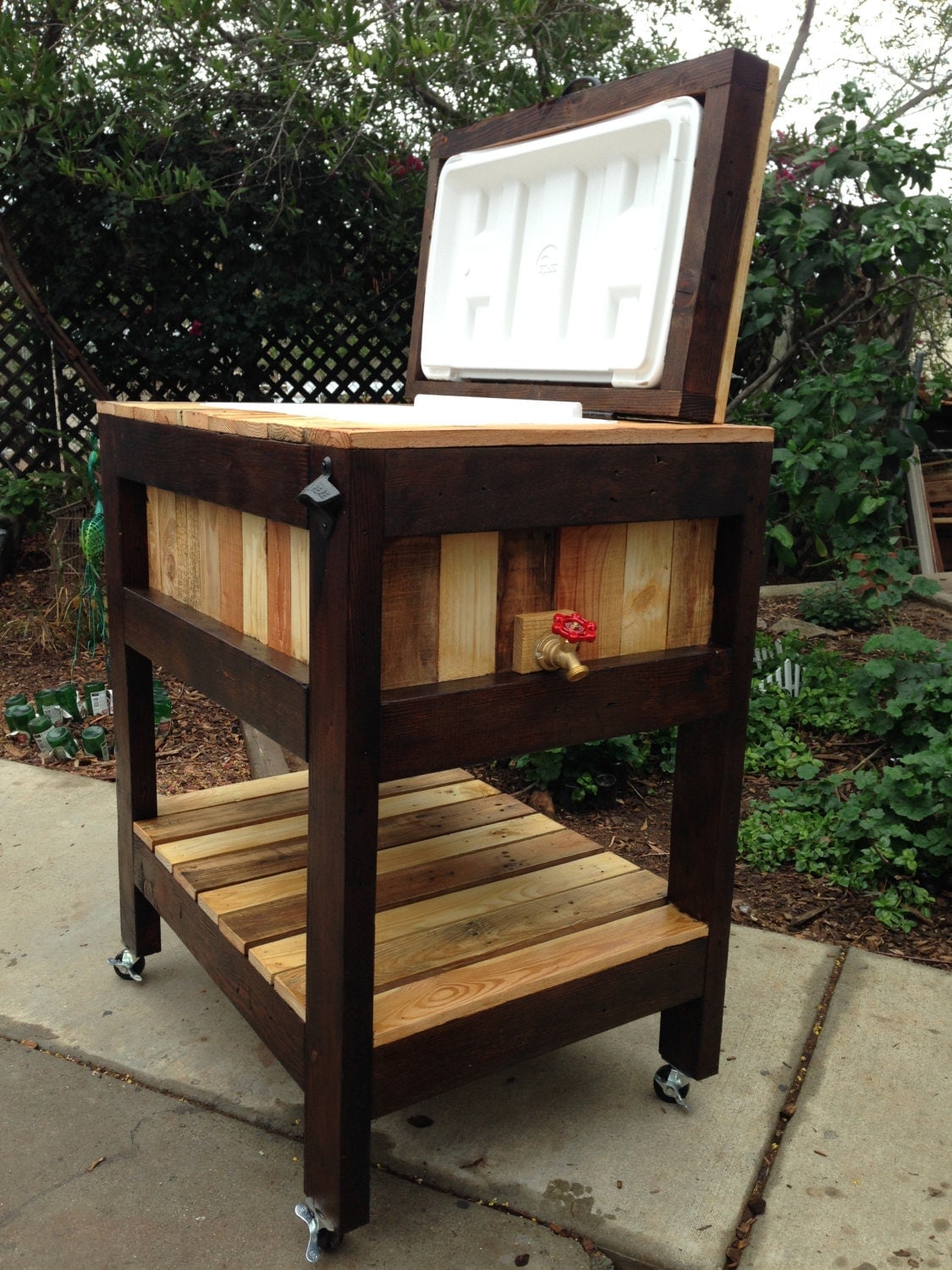 Wood Cooler Made Out of Reclaimed Pallet Wood. Cooler Stand