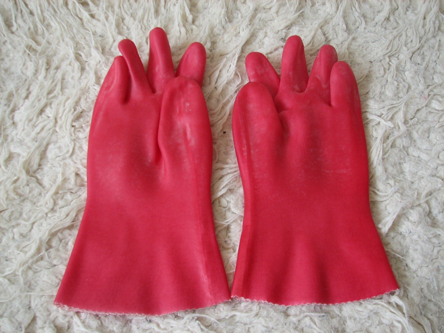 NEW Super Durable Multifunctional PVC Red Rubber Gloves