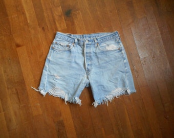vintage levi 501 XX button fly red tab silver tab indigo denim blue jean shorts faded cut offs W 32