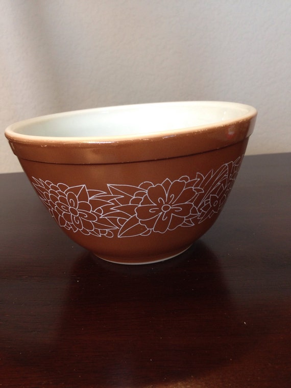 Vintage Pyrex Brown Woodland Mixing Bowl 401 750ml