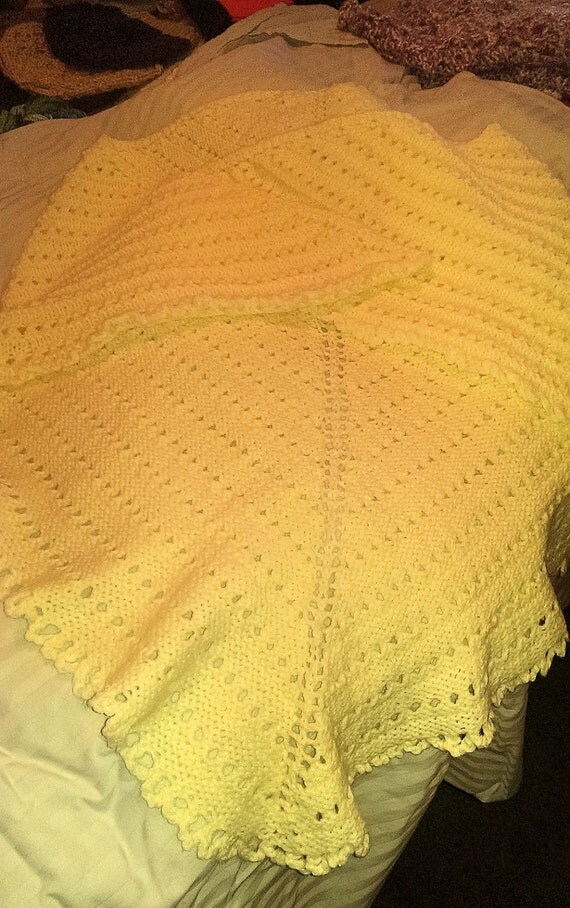 shawl for yellow dress