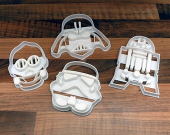 Star Wars Cookie Cutters x 4 - Darth Vader, Storm Trooper, C3PO & R2D2 (Biscuit Cutters)
