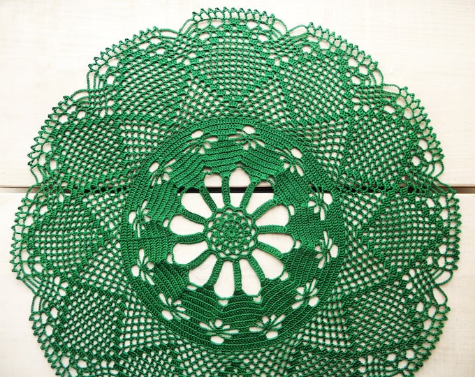 16 inch Doily, Easter Green Table Decor, Green Crochet Lace Doily, Green Decoration, Lace Table Centerpiece, Rustic Doily, Large Lace Doily