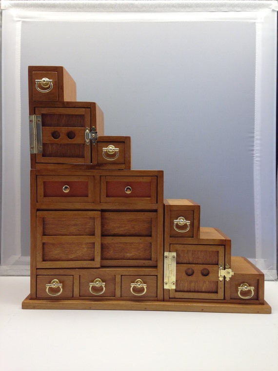 Japanese Tansu Step