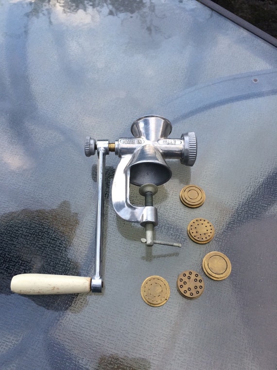 Vintage 1960s crank Italian Pasta Maker Extruder Mignon Export