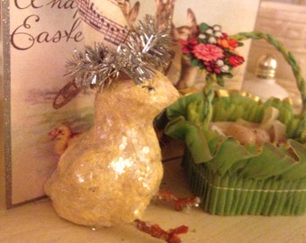 Vintage Look Easter Chick