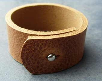 Brown leather bracelet, Leather cuff bracelet, Rustic bracelet, Unisex bracelet, Handmade jewelry
