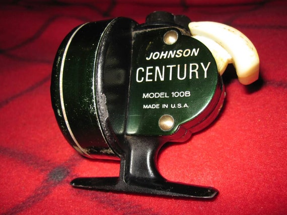 Johnson Century model 100B vintage fishing reel