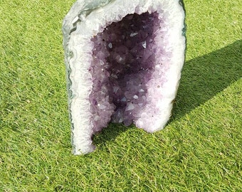 Huge heavy amethyst natural geode FREE POST