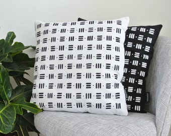 Cushion PETER - White & Kaki