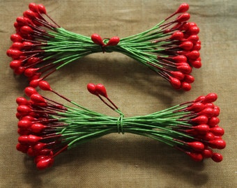 Holly Berry Millinery Stamens - 72 Vintage Style Double Ended Red Berry Twist Ties - Festive Retro Christmas Gift Wrapping Package Ties