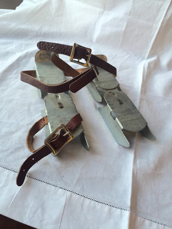 Vintage Dominion Bob Skates pair of vintage ice skates made in