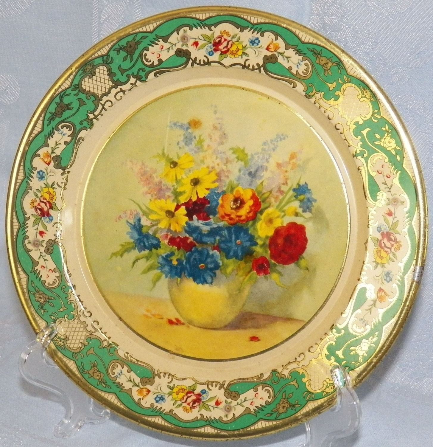 Collecting Vintage Daher Floral Tins - Lora Bloomquist~Create & Ponder