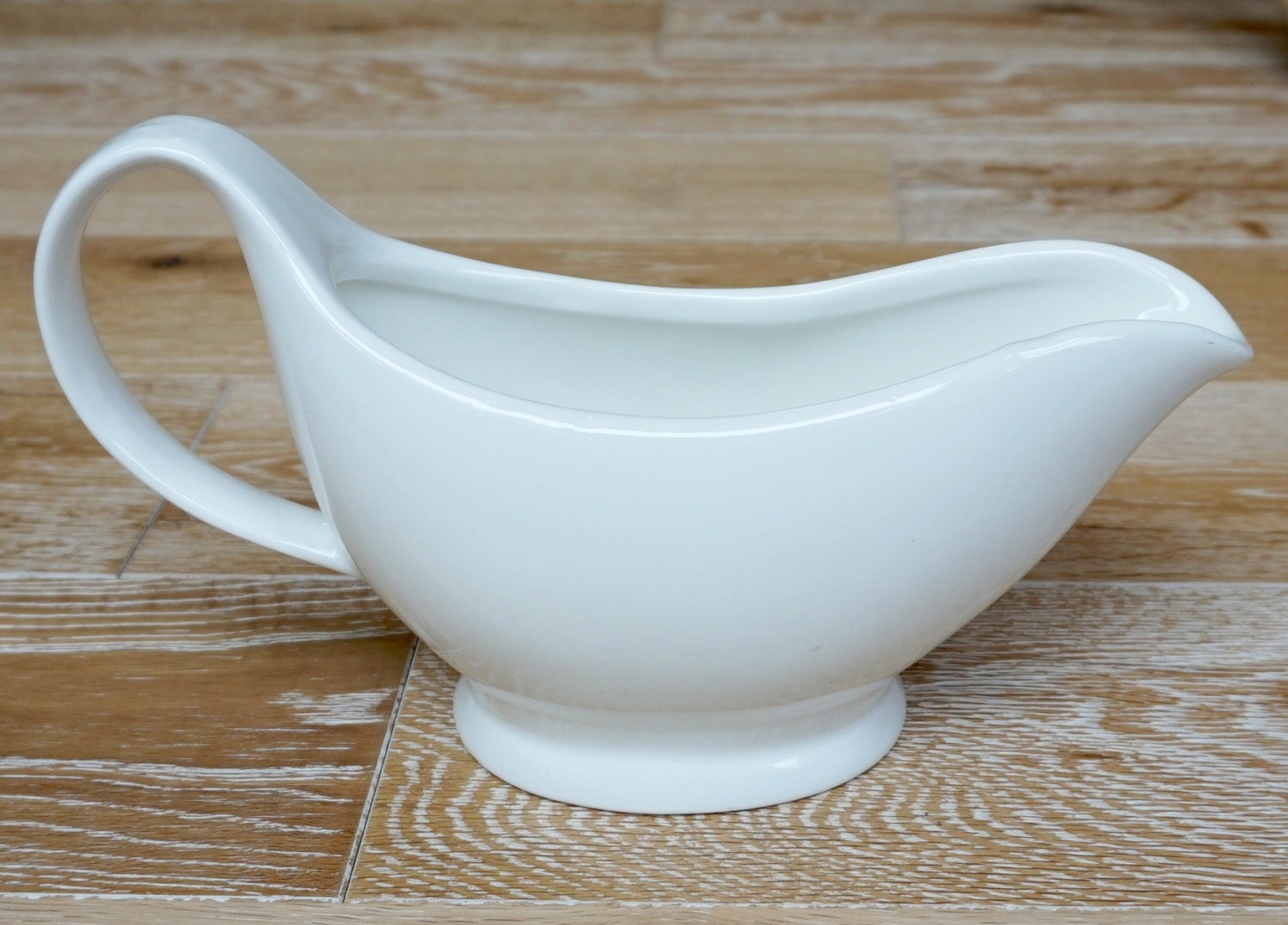 Holiday Sale Vintage Footed White Pottery Gravy Boat Pour